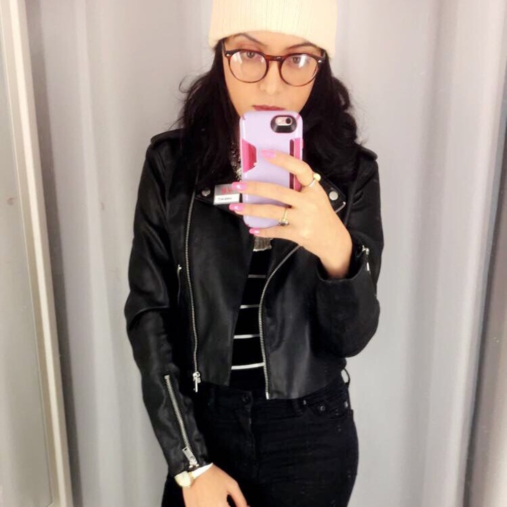 Meet your Posher, Zineb